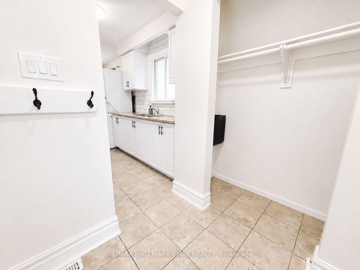 Property Photo: 88 B Bernick Drive Upper ON L4M 2V6