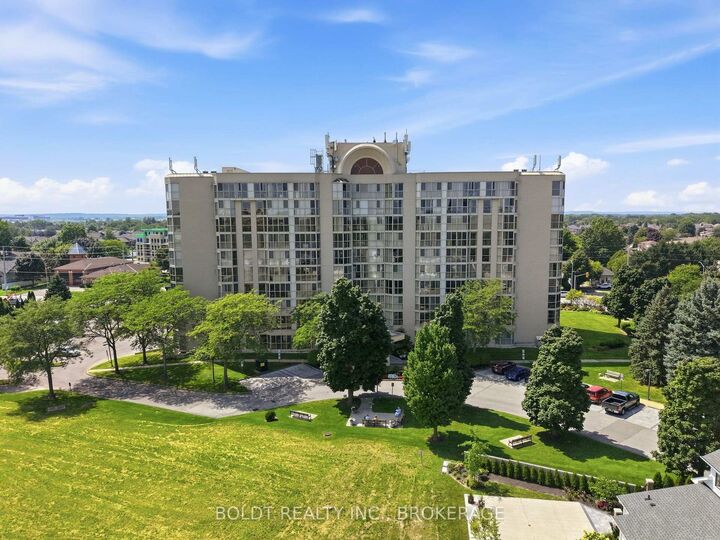 Property Photo: 162 Martindale Road 306 ON L2S 3S4