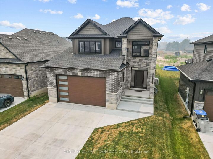 Property Photo: 9 Sheldabren Street ON N0M 1A0