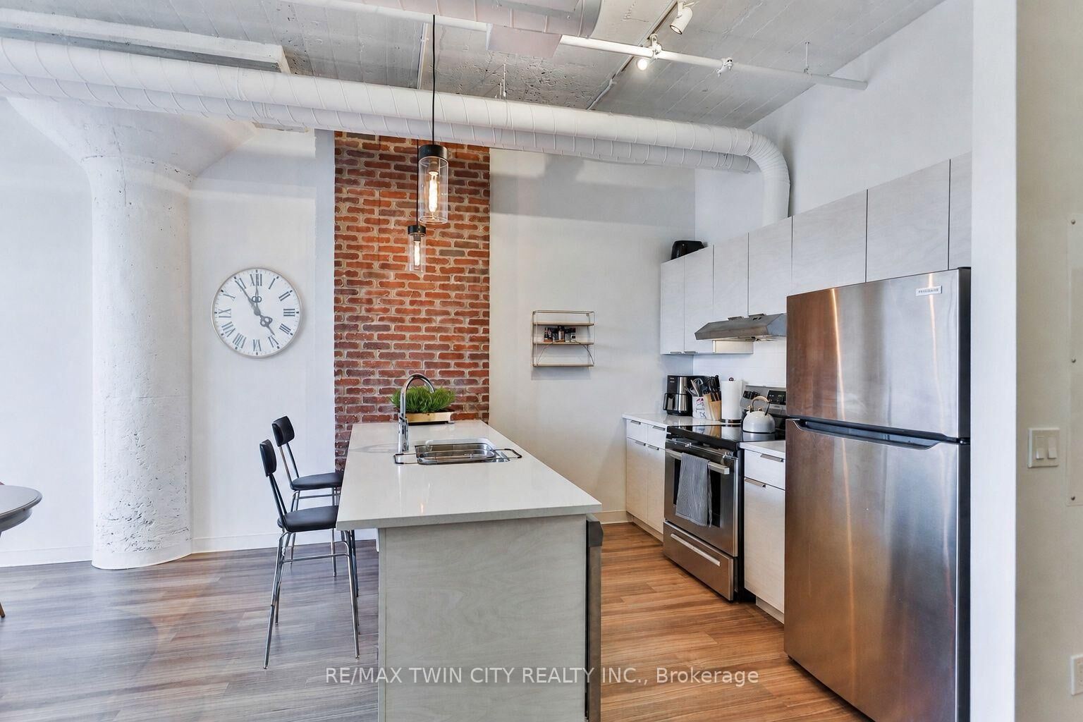 Property Photo: 120 Huron Street 211 ON N1E 0T8