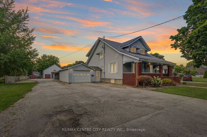 Property Photo: 264 John Street S ON N5H 2E2