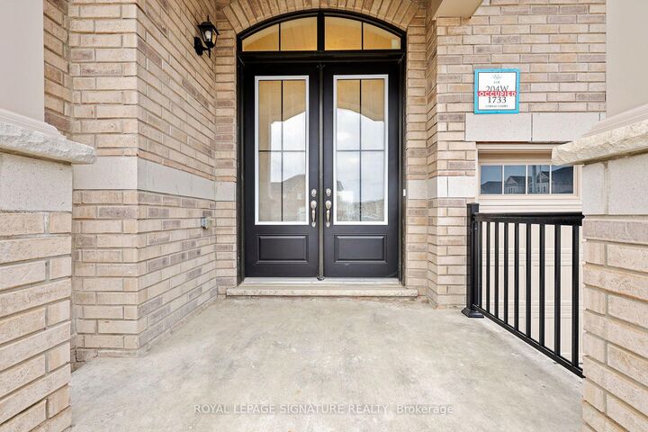 Property Photo: 1733 Corsal Court ON L9S 0P9