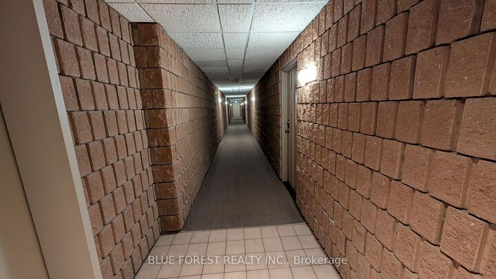 Property Photo:  600 Grenfell Drive 212  ON N5X 2R8 