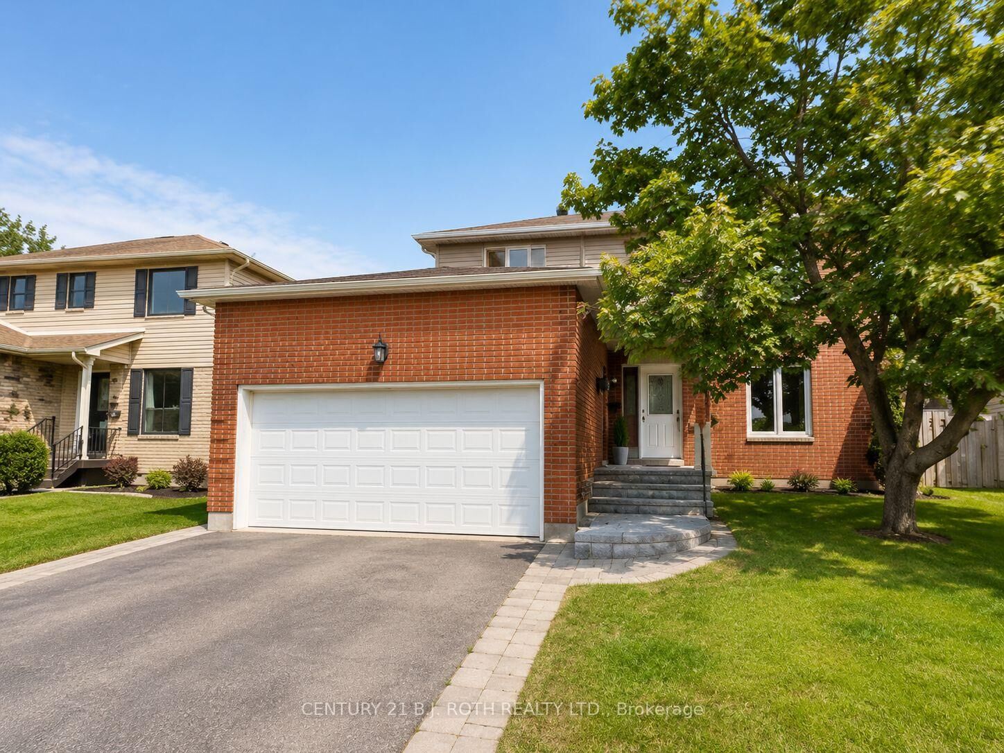 Property Photo:  56 Livingstone Street W  ON L4N 7J2 