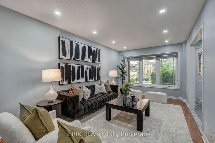 Property Photo: 110 Havelock Drive ON L6W 4C6