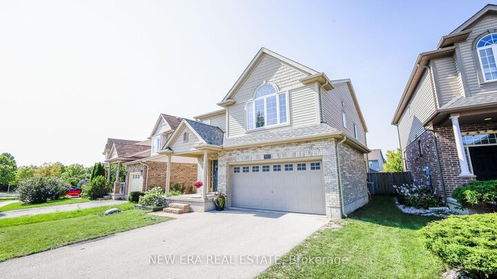 Property Photo: 932 Grenfell Drive ON N5X 4R8