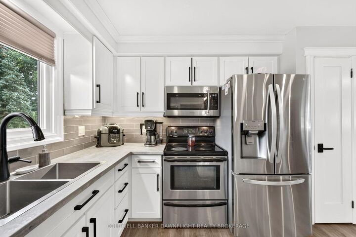 Property Photo:  283 Churchill Drive  ON N0M 1S1 