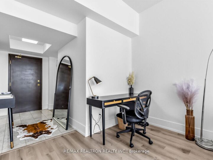 500 Glencairn Avenue 503 — photo 1