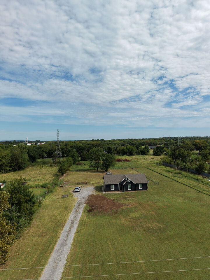 Property Photo:  4420 W 580  OK 74337 