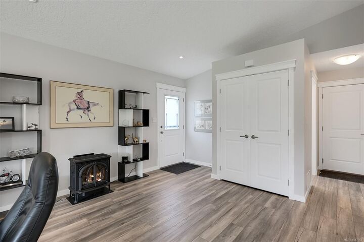 Property Photo:  7586 Tetayut Rd #22  BC V8M 0B4 