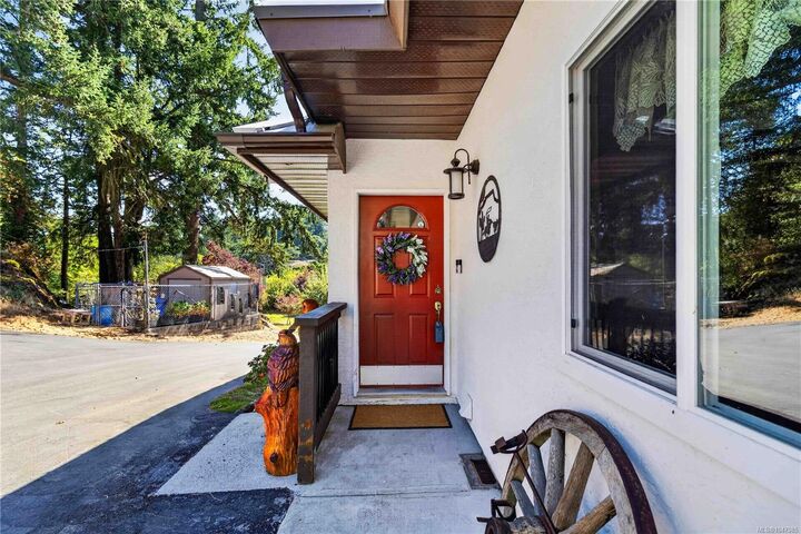 Property Photo:  284 Prospect Lake Rd  BC V9E 1J7 