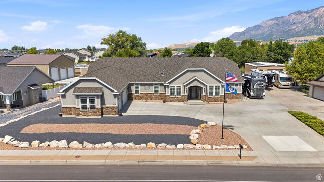 Property Photo: 278 E Larsen Ln UT 84404