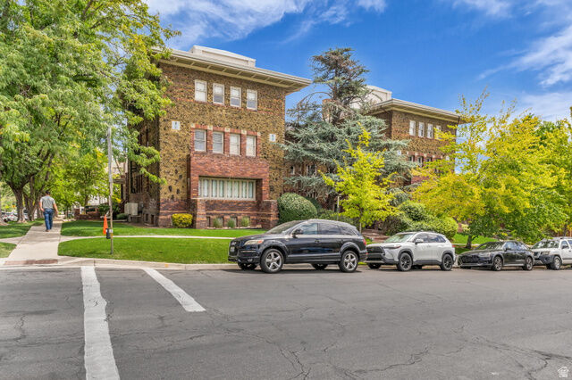 Property Photo:  86 N B 8  UT 84103 