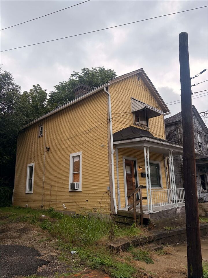 Property Photo: 1809 Cornell PA 15132