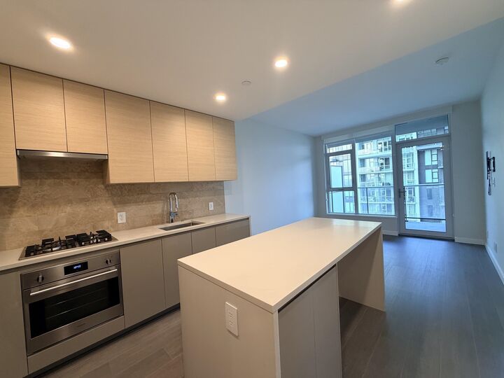 2108 Gilmore Avenue 3903 — photo 1