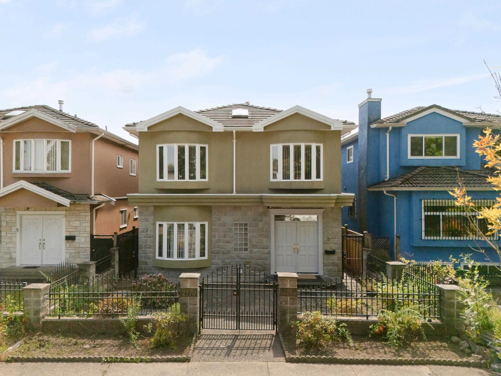 Property Photo:  2170 E 28th Avenue  BC V5N 2X9 