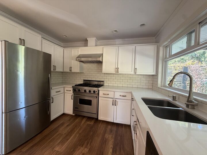 Property Photo:  1009 Walalee Drive  BC V4M 2L9 