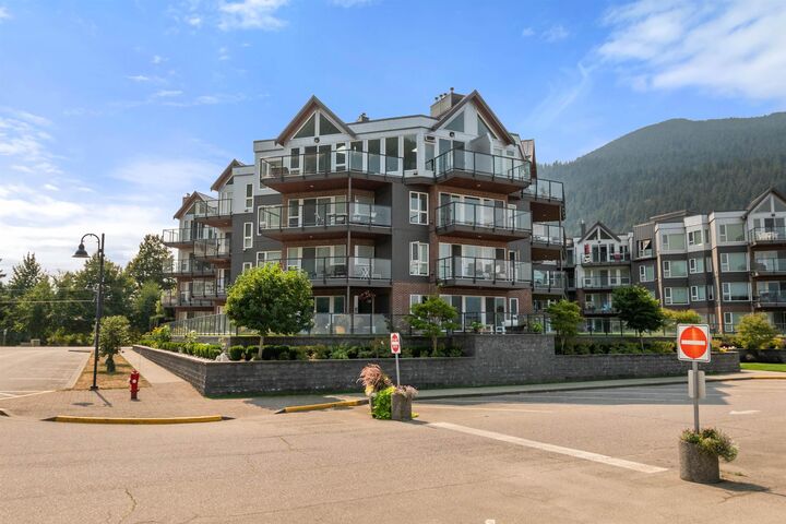 378 Esplanade Avenue 315 — photo 1