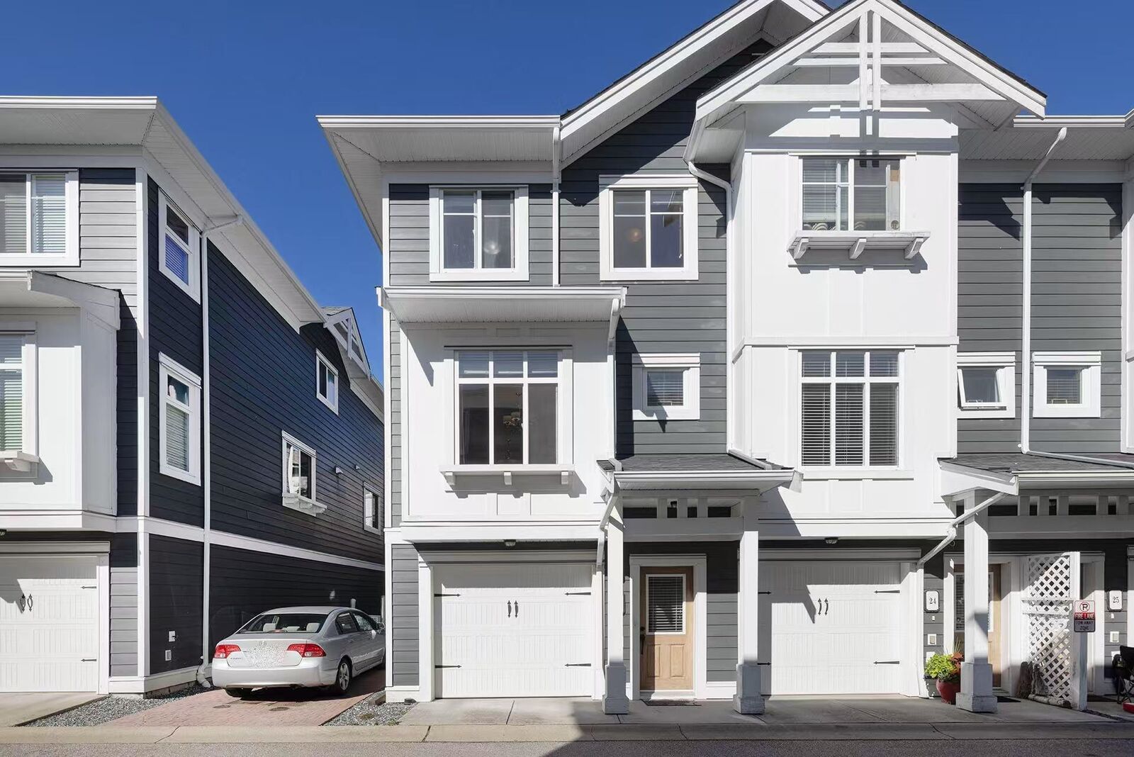 Property Photo: 8433 164 Street 23 BC V4N 1E1