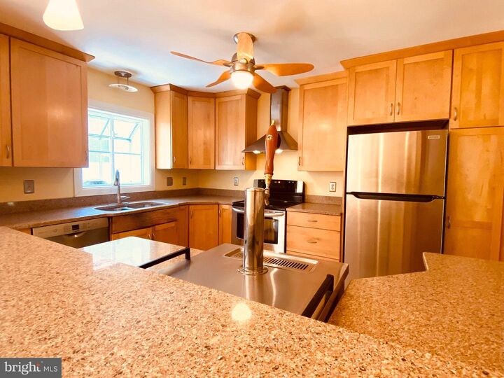 Property Photo:  1440 Cedar Lane  MD 20657 