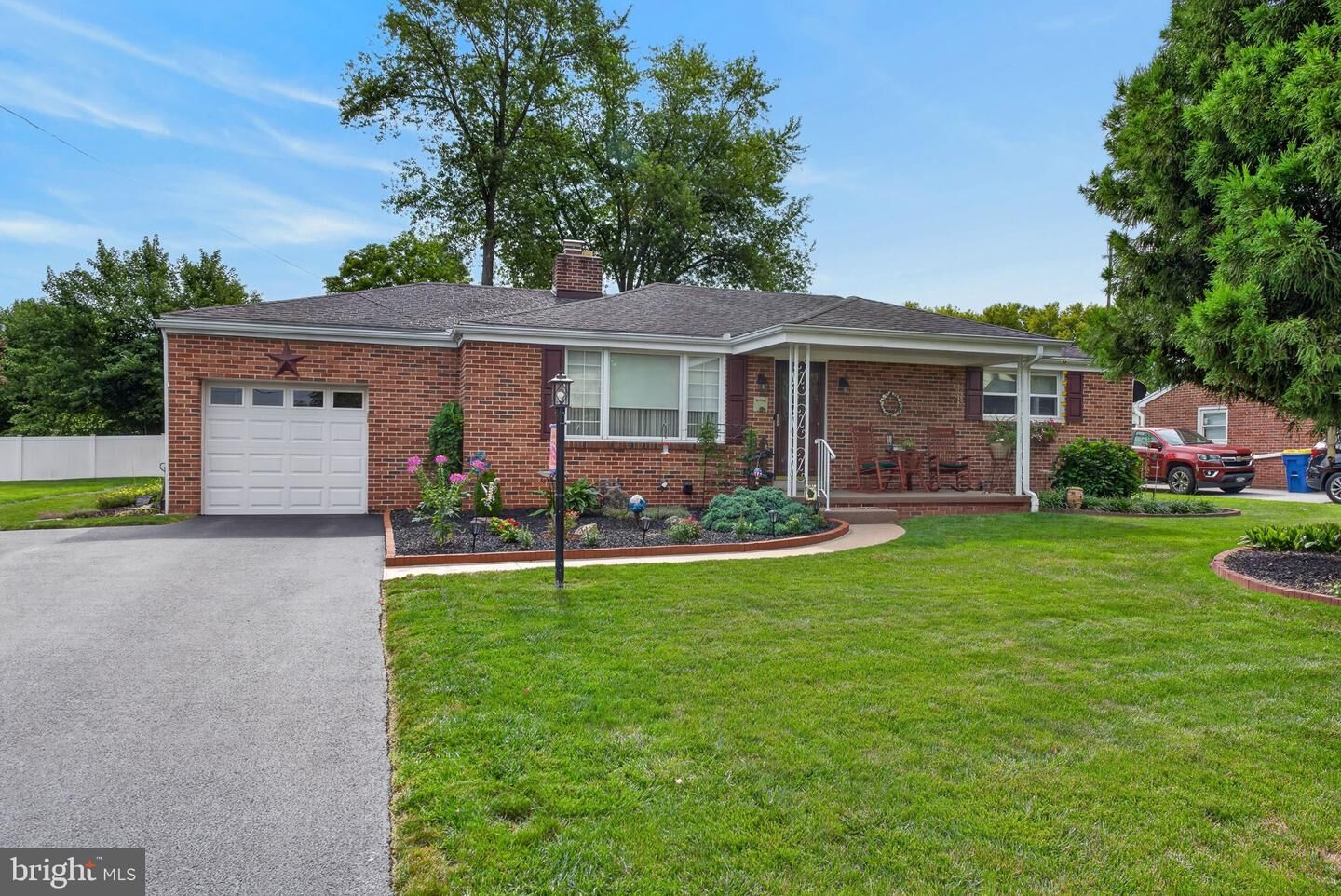Property Photo:  2274 Maple Road  PA 17408 