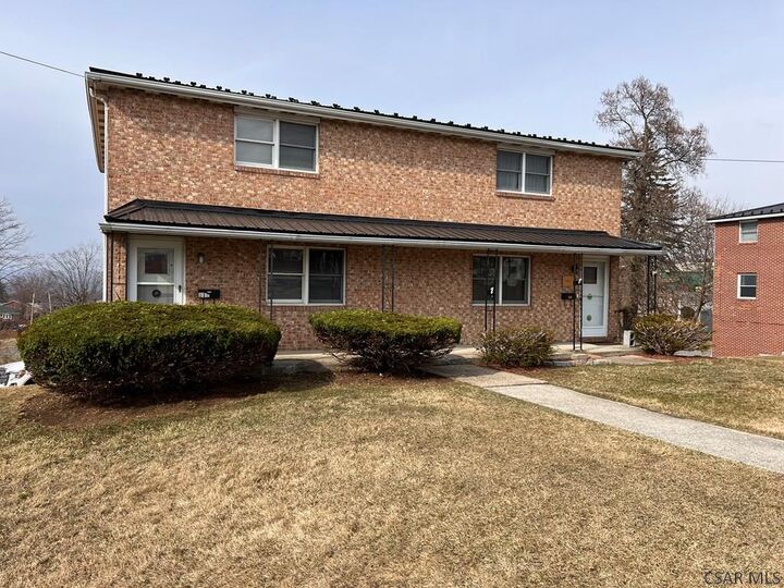 Property Photo:  316 Chrysler  PA 15904 