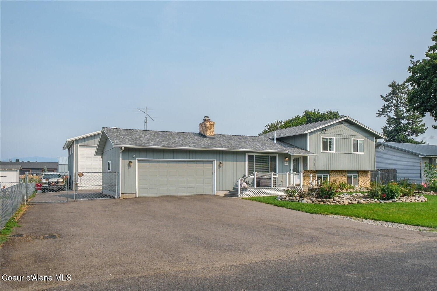 Property Photo:  9670 N Meadow Way  ID 83835 