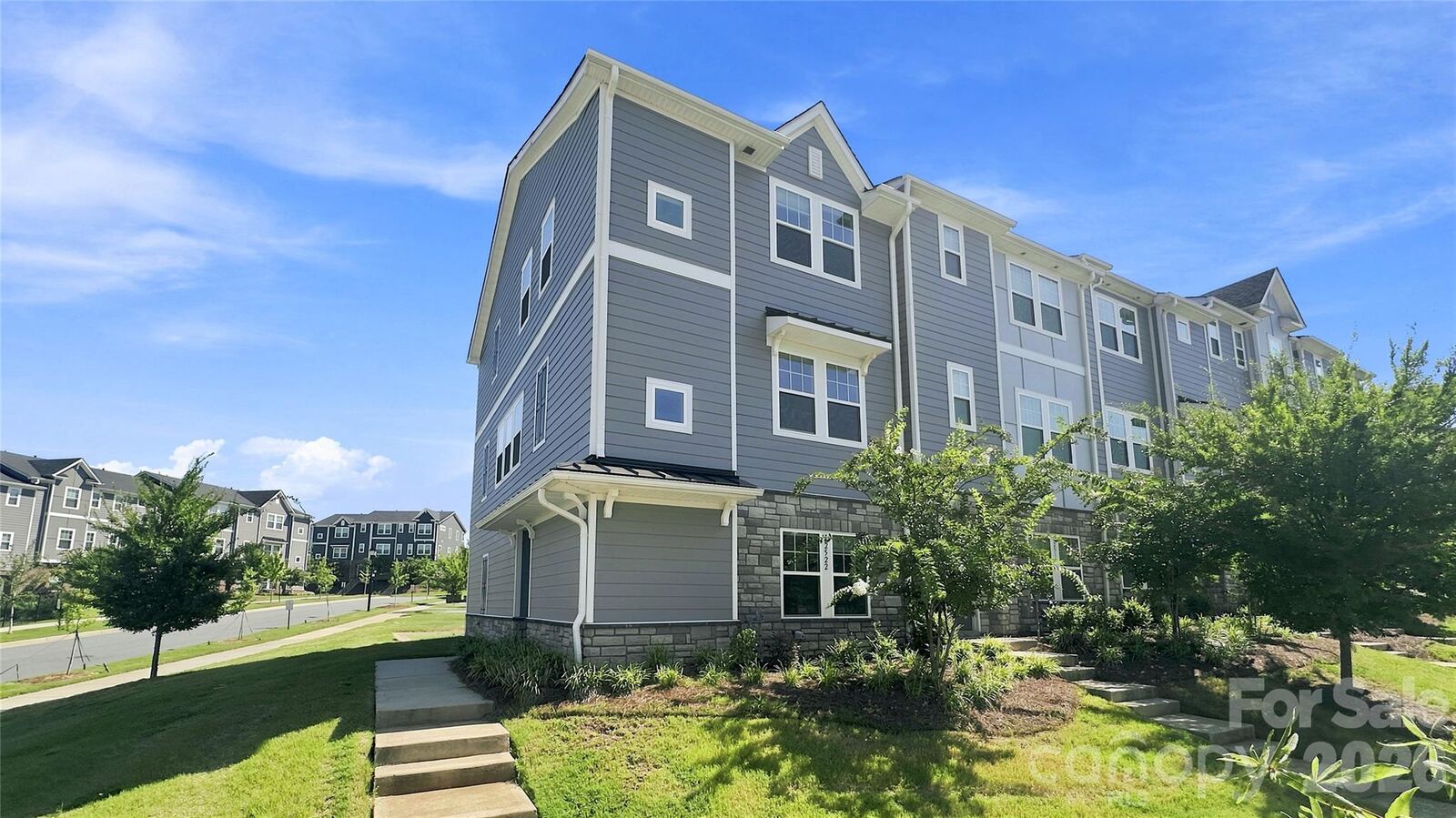 Property Photo:  2522 Arbor Loop Drive  NC 28217 