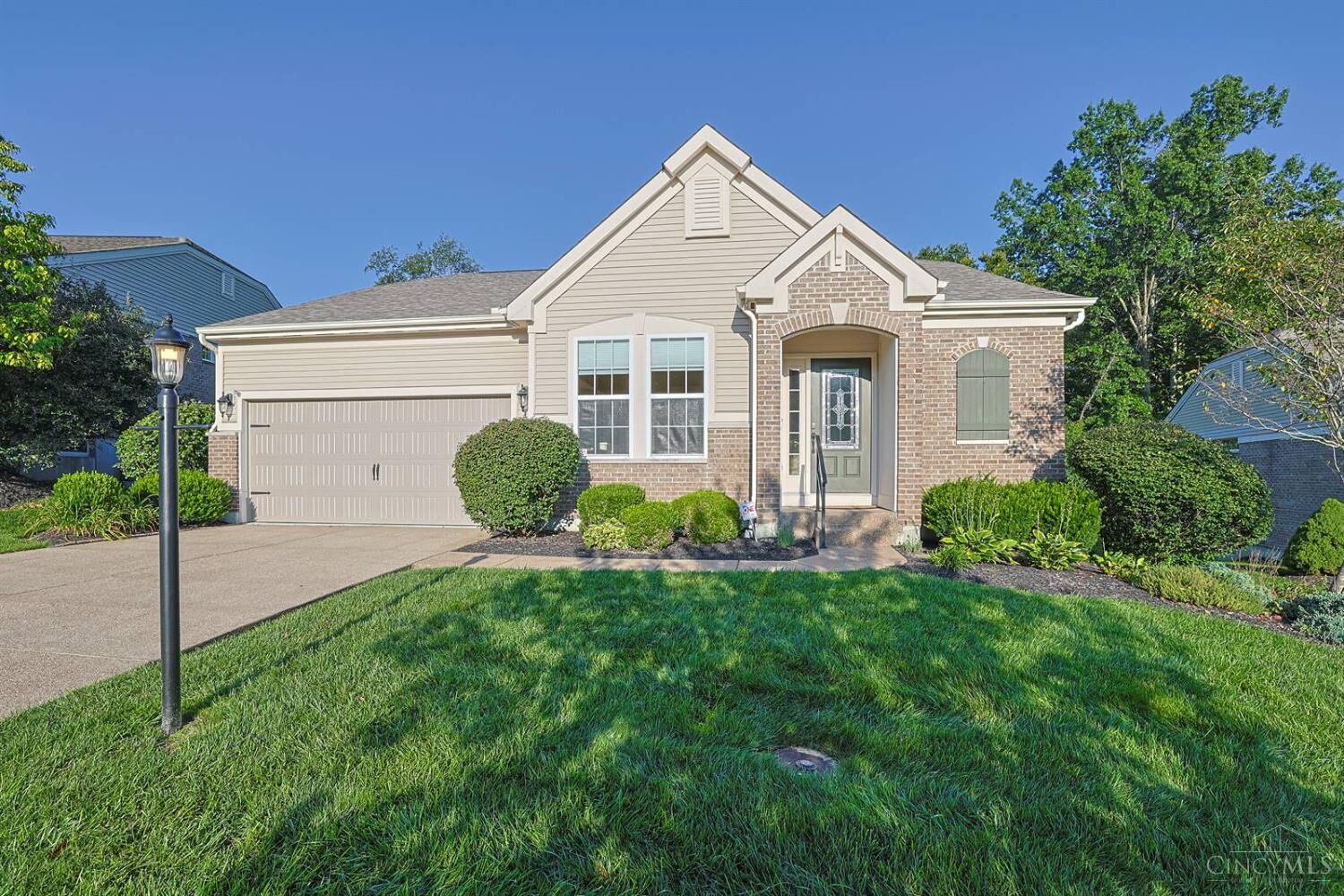 Property Photo: 3641 Highland Green OH 45245