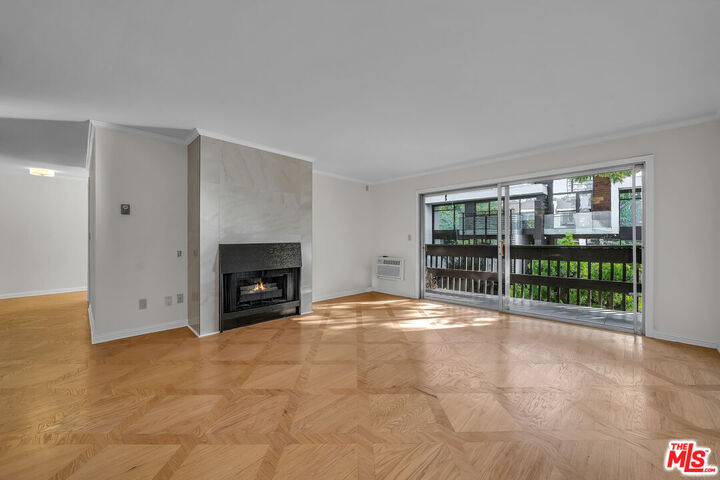Property Photo: 9061 Keith Ave, Unit 204 CA 90069