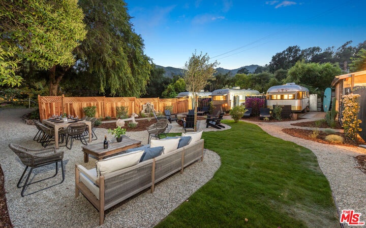 Property Photo:  272 N Topanga Cyn, Unit 5  CA 90290 