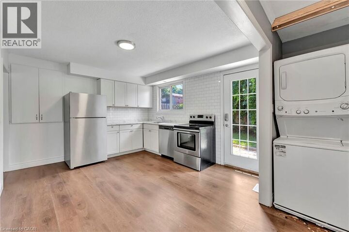 Property Photo: 7 Hillside Drive 1 ON N2E 1R1