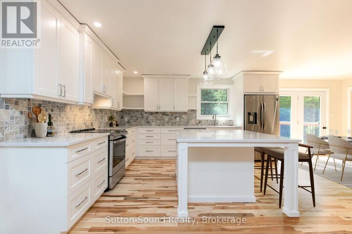 Property Photo:  318743 Grey Road 1 Road  ON N4K 5N4 
