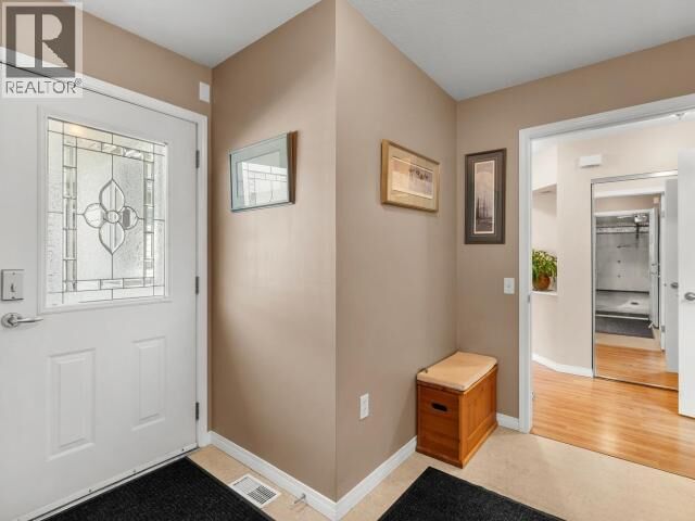 Property Photo:  3-30 Normandy Road  YT Y1A 6V7 