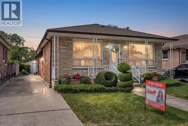 Property Photo:  2391 Meighen Road  ON N8W 4B8 