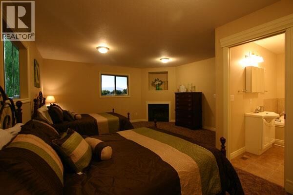 Property Photo: 3525 Lakeshore Road BC V1W 3K1