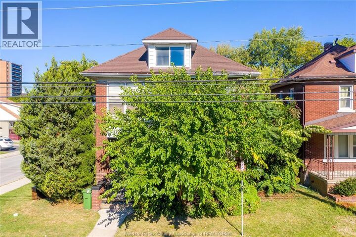Property Photo:  106-108 Shepherd Street East  ON N8X 2K3 