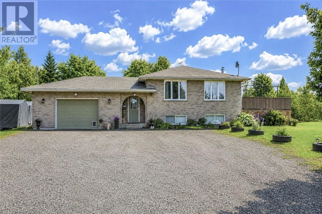 Property Photo:  1085 Highway 537  ON P0M 3C0 