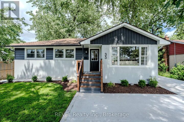 Property Photo:  35 Burness Drive  ON L2P 1J4 
