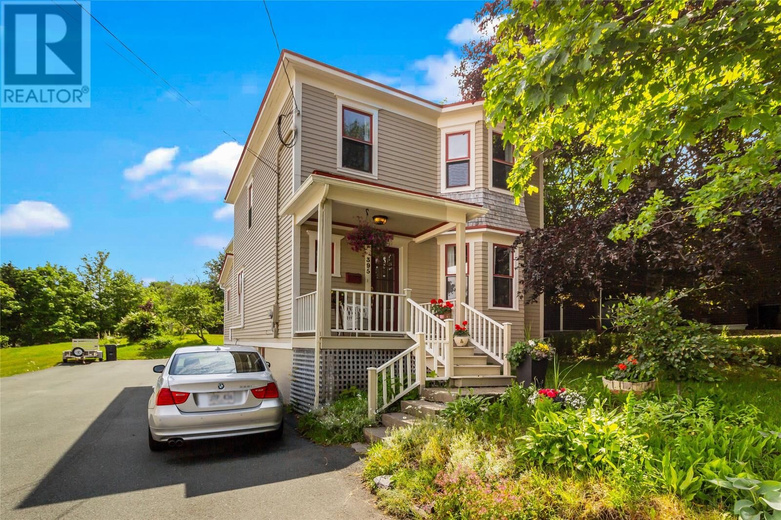 Property Photo: 395 Hamilton Avenue Extension NL A1E 1K3