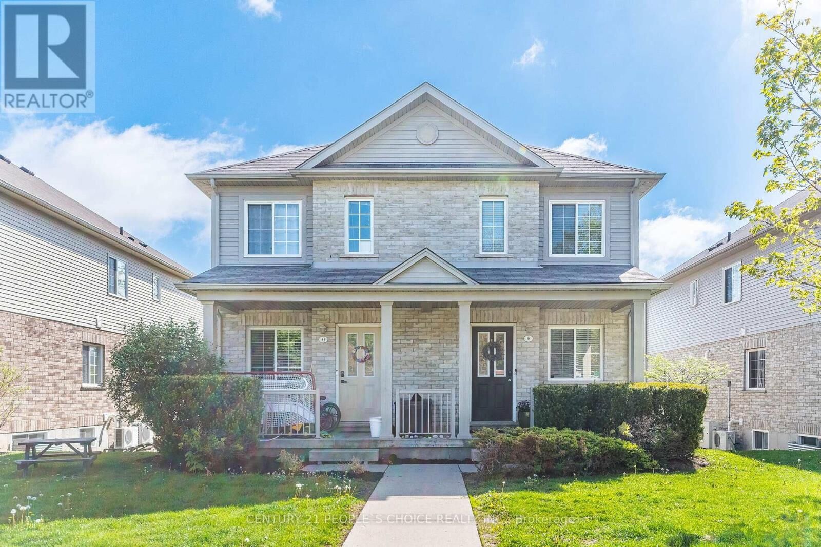 Property Photo: 35 Mountford Drive 9 ON N1E 0G6