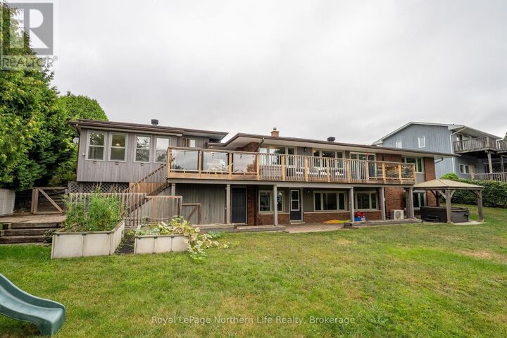 Property Photo: 185 Wallace Heights Drive ON P1C 1E7