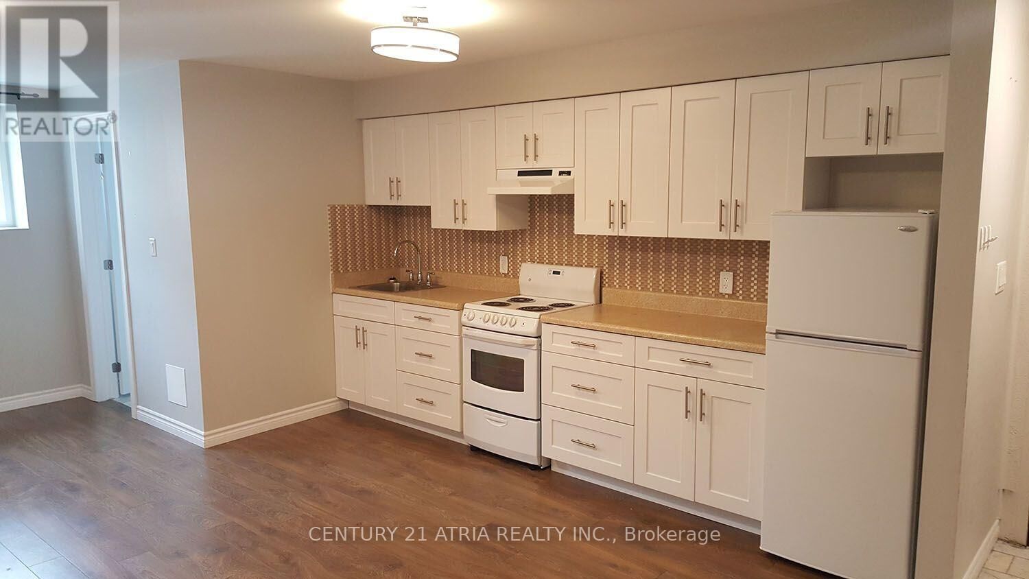 Property Photo: 316 Saguenay Avenue ON L1J 2N1