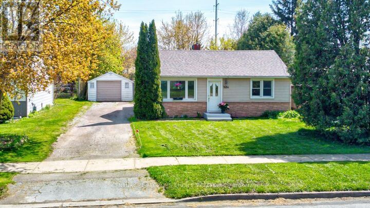 Property Photo: 7684 Badger Road ON L2H 1H9