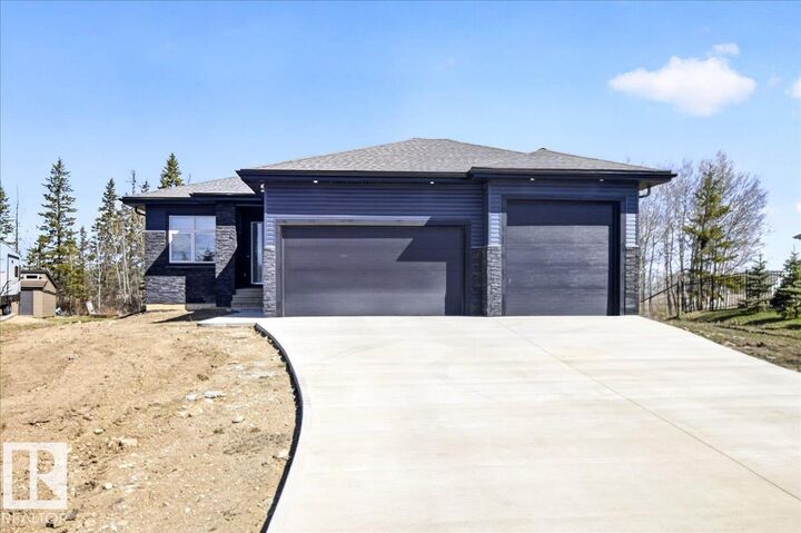 Property Photo: 31 26328 Township Road 532A AB T7X 4M1