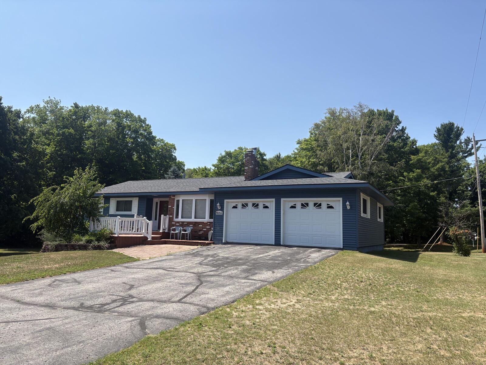 Property Photo:  N6846 Elm St  MI 49827 