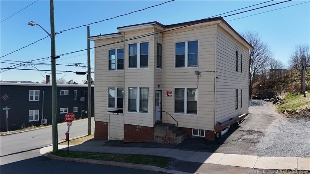 Property Photo:  272-274 Tower Street  NB E2M 1Z7 