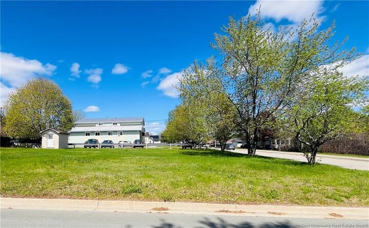 Property Photo:  390 Edward Street  NB E1V 2Z4 