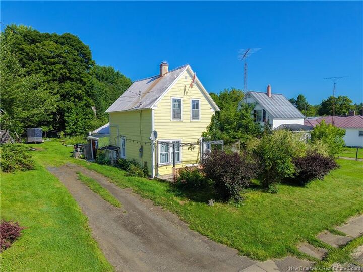 176 Main Street — photo 1