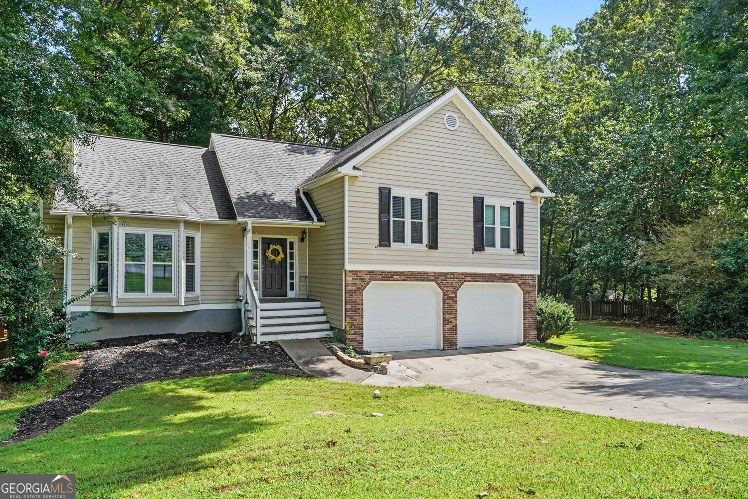 Property Photo:  996 Miles Court  GA 30127 